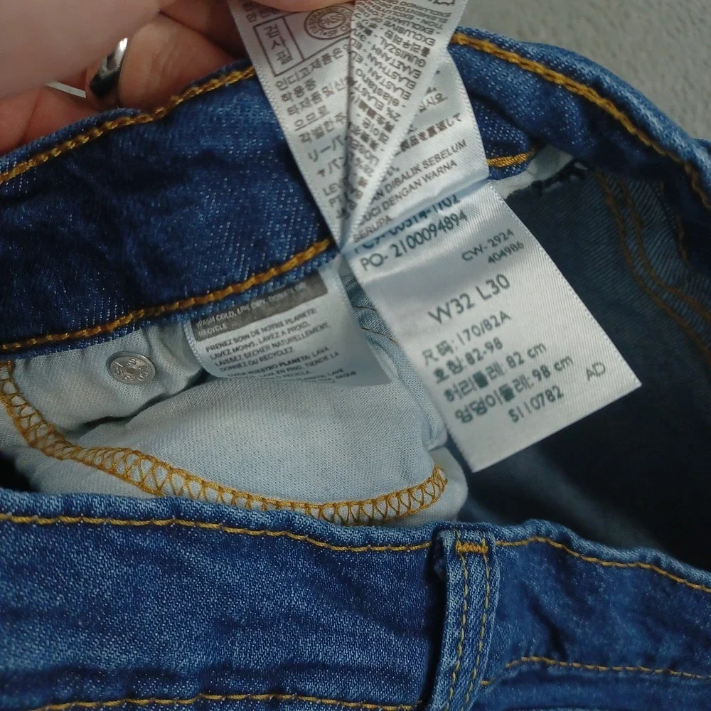 Levis please see